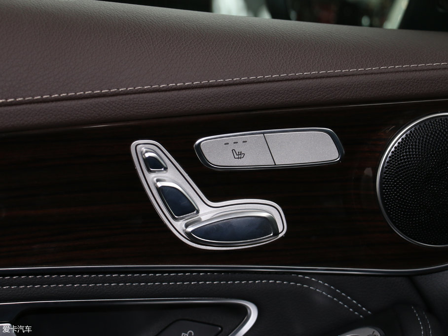 2017YGLC GLC 260 4MATICӸ