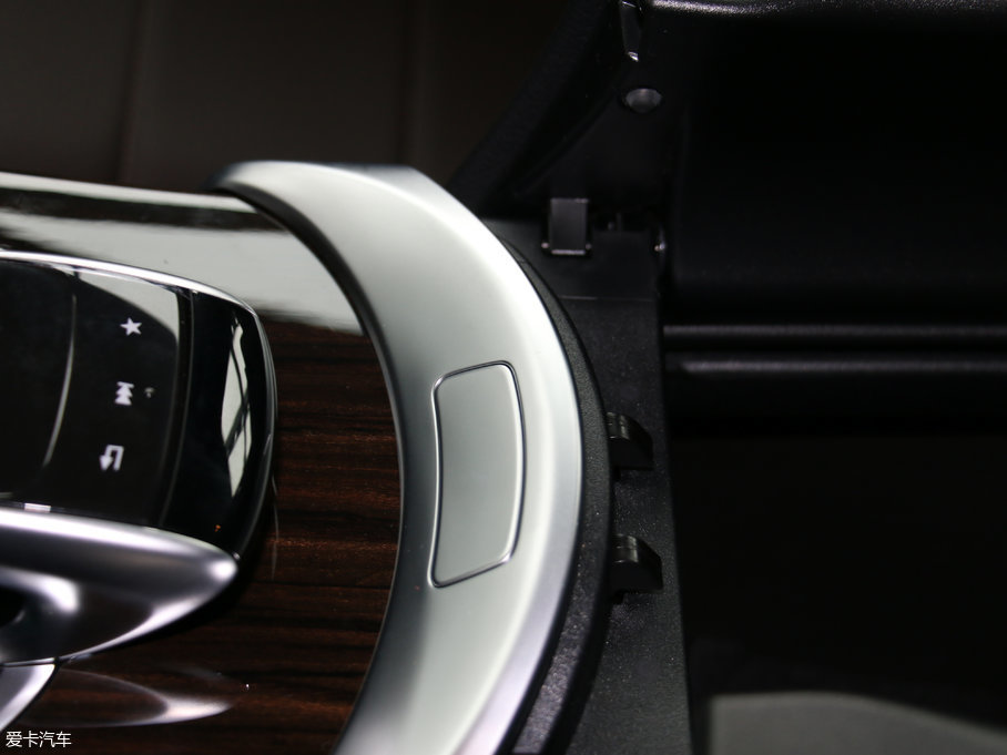 2017YGLC GLC 260 4MATICӸ