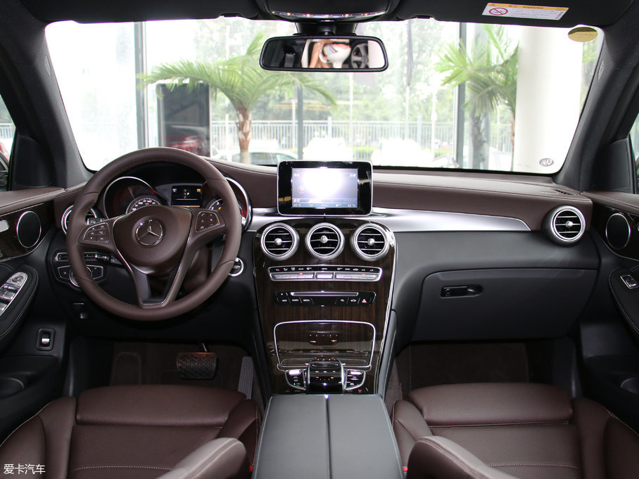 2017YGLC GLC 260 4MATICӸ