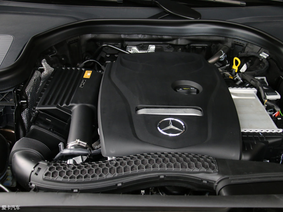 2017YGLC GLC 260 4MATICӸ