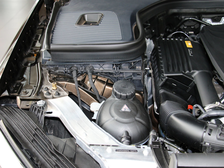 2017YGLC GLC 260 4MATICӸ