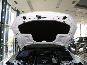 2017GLC 300 4MATIC(dng) 