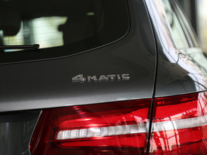 2017GLC 200 4MATIC ^