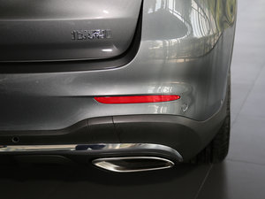 2017GLC 200 4MATIC Ś