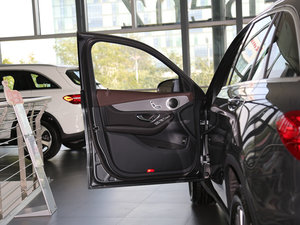 2017GLC 200 4MATIC {λ܇T