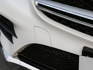 2017GLC 260 4MATICA ^