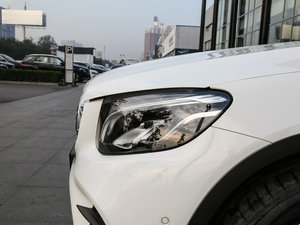 2017GLC 260 4MATICA ^