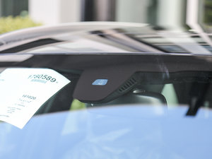 2017GLC 260 4MATICA ^