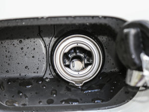 2017GLC 260 4MATICA ^