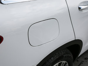 2017GLC 260 4MATICA ^