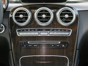 2017GLC 260 4MATICA {{