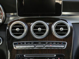 2017GLC 260 4MATICA {L