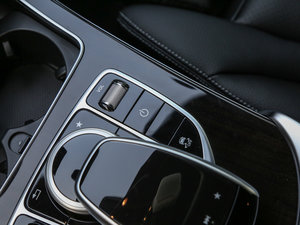 2017GLC 260 4MATICA п؅^