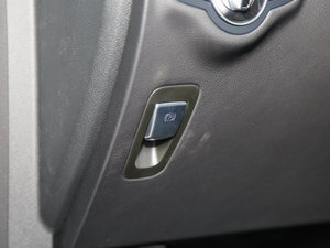 2017GLC 260 4MATICA v܇Ƅ