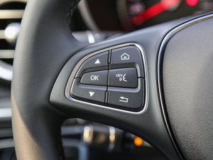 2017GLC 260 4MATICA п؅^