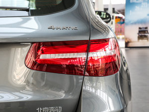 2017GLC 260 4MATICӸ β