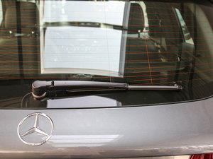 2017GLC 260 4MATICӸ ^