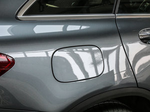 2017GLC 260 4MATICӸ ^