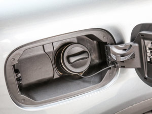 2017GLC 260 4MATICӸ ^