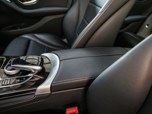 2017GLC 260 4MATICӸ 