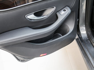 2017GLC 260 4MATICӸ g