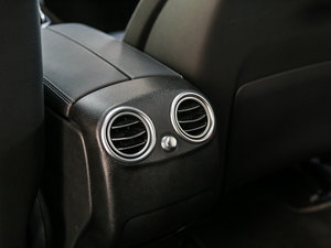 2017GLC 260 4MATICӸ g