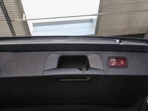 2017GLC 260 4MATICӸ g