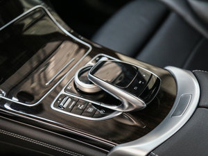 2017GLC 260 4MATICӸ п؅^