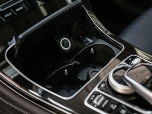 2017GLC 260 4MATICӸ п؅^