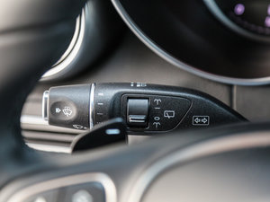 2017GLC 260 4MATICӸ п؅^