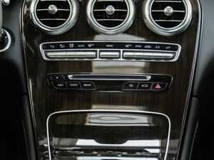 2017GLC 260 4MATICӸ {