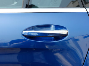 2017GLC 260 4MATICӸ ^