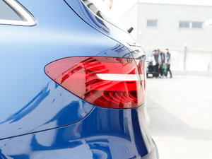 2017GLC 260 4MATICӸ ^