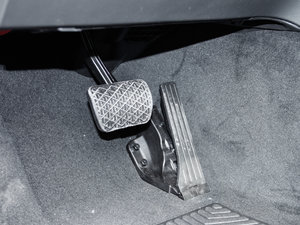 2017GLC 260 4MATICӸ g