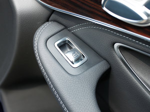 2017GLC 260 4MATICӸ g