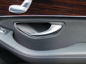 2017GLC 260 4MATICӸ g