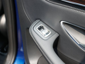 2017GLC 260 4MATICӸ g