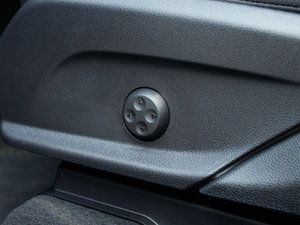 2017GLC 260 4MATIC(dng) g