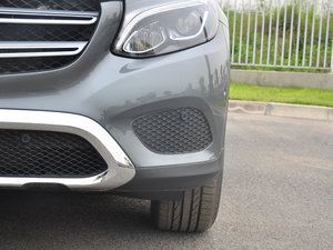 2017GLC 200 4MATIC ^