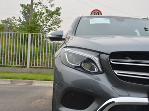 2017GLC 200 4MATIC ^