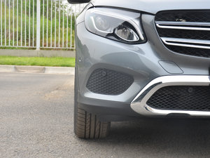 2017GLC 200 4MATIC ^