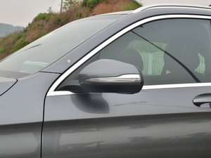 2017GLC 200 4MATIC (x)(ji)^