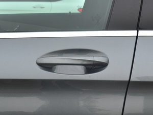 2017GLC 200 4MATIC (x)(ji)^