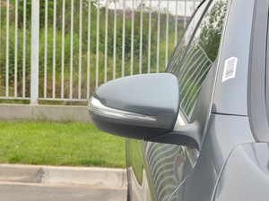 2017GLC 200 4MATIC (x)(ji)^