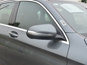 2017GLC 200 4MATIC (x)(ji)^