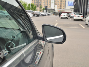 2017GLC 200 4MATIC (x)(ji)^