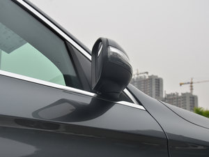 2017GLC 200 4MATIC (x)(ji)^