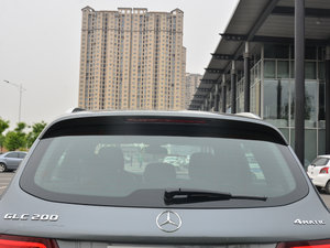 2017GLC 200 4MATIC ^