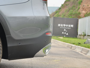 2017GLC 200 4MATIC ^