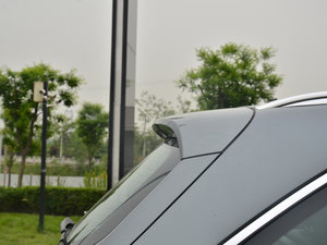 2017GLC 200 4MATIC ^